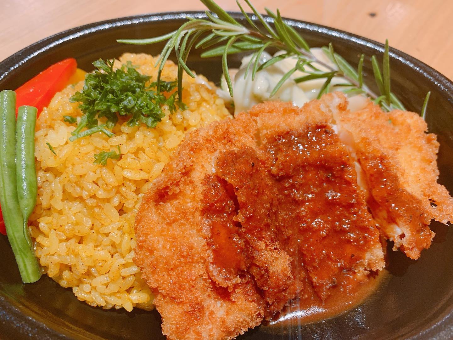 8月限定新テイクアウトメニュー！！第２段！！

TSUMIKI特製大人のお子様ランチ
¥630円(税込)

ボリューム満点☆
大人だって楽しくお家でご飯が食べたい！

期間限定のテイクアウトメニュー、ご注文お待ちしております🤗