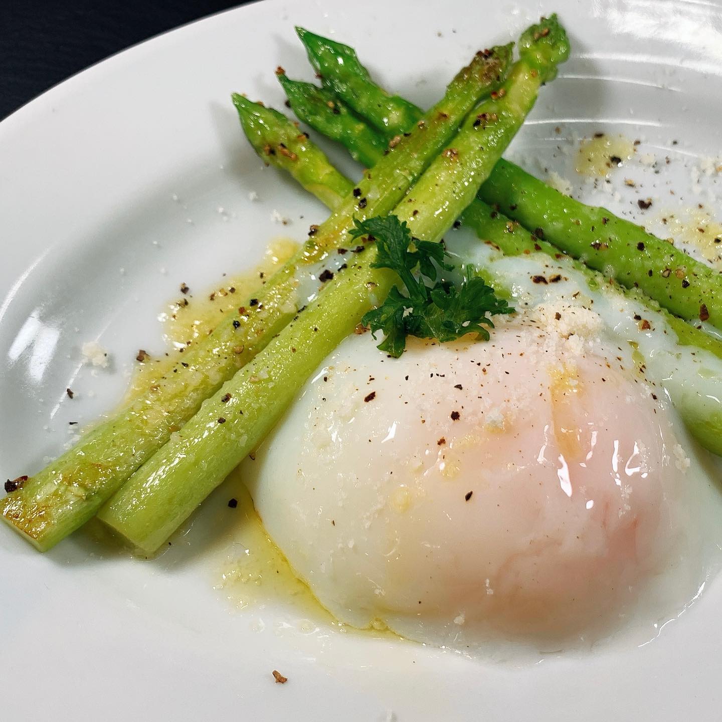 2022.09.19

台風が近づいていて、不安定なお天気ですが、TSUMIKIは本日も元気いっぱい営業いたします！
超！新鮮野菜達が皆様をお待ちしております🤗

足利産の椎茸やアスパラは、やっぱり鮮度が違います(*⁰▿⁰*)
さまざまなお料理に変身してご提供いたします！！

もちろん、テイクアウトもありますよー！お電話にて受付致しますので、お気軽にご連絡ください♪